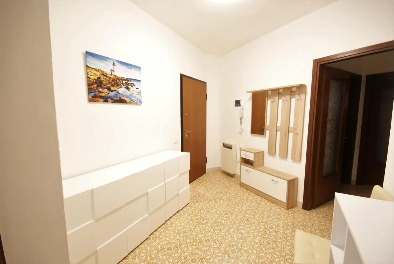Apartment Appartamento Miramare San Lorenzo al Mare Italy